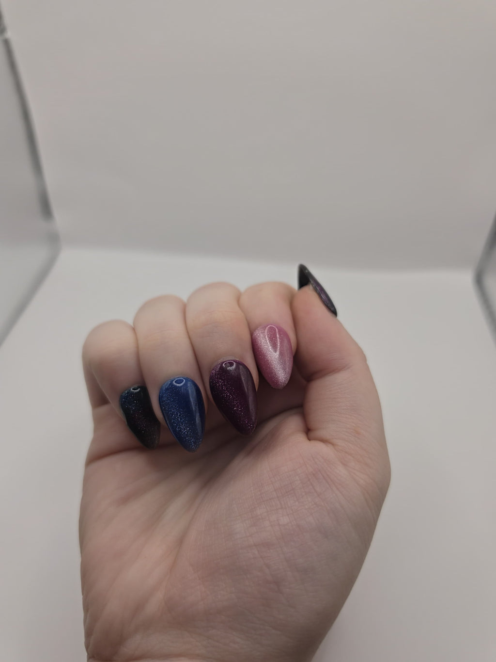 Bi-Pride Cat's Eye Nails